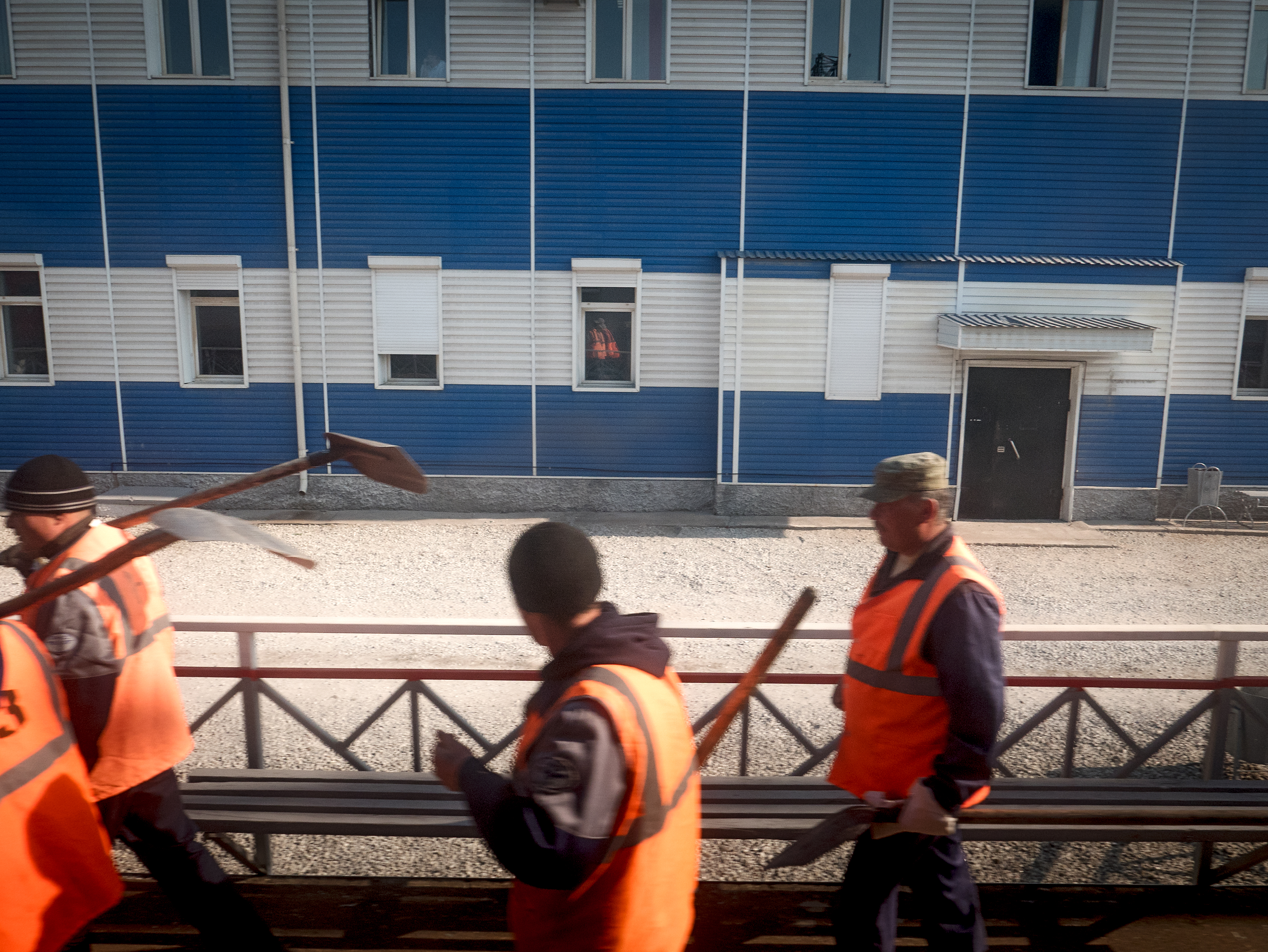 Ostranenie #015 - Reflection?